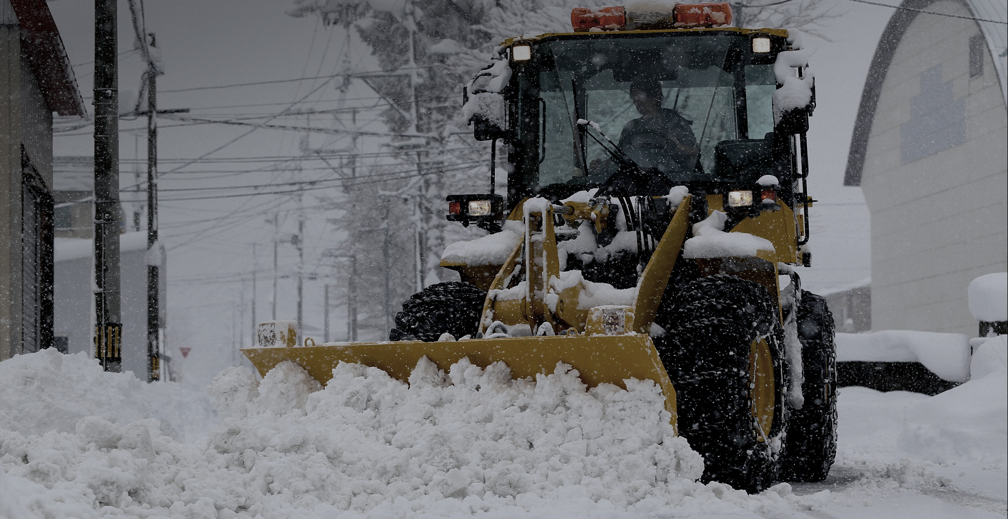 次の世代へ技術を繋ぐ。 信頼を重ね、品質で応える。選ばれ続ける塗装会社へ。